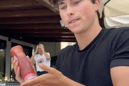 Как отреагируют итальянцы, если разбавить эспрессо водой и полить пиццу кетчупом? Турист решил проверить на собственном опыте Как отреагируют итальянцы, если разбавить эспрессо водой и полить пиццу кетчупом? Турист решил проверить на собственном опыте